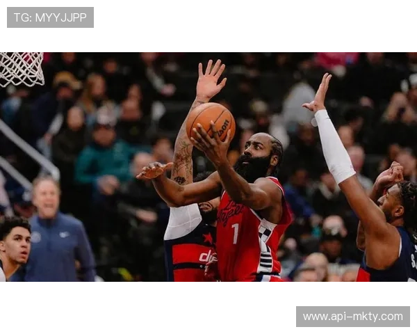 哈登20罚轰36分率快船险胜奇才，豪取六连胜